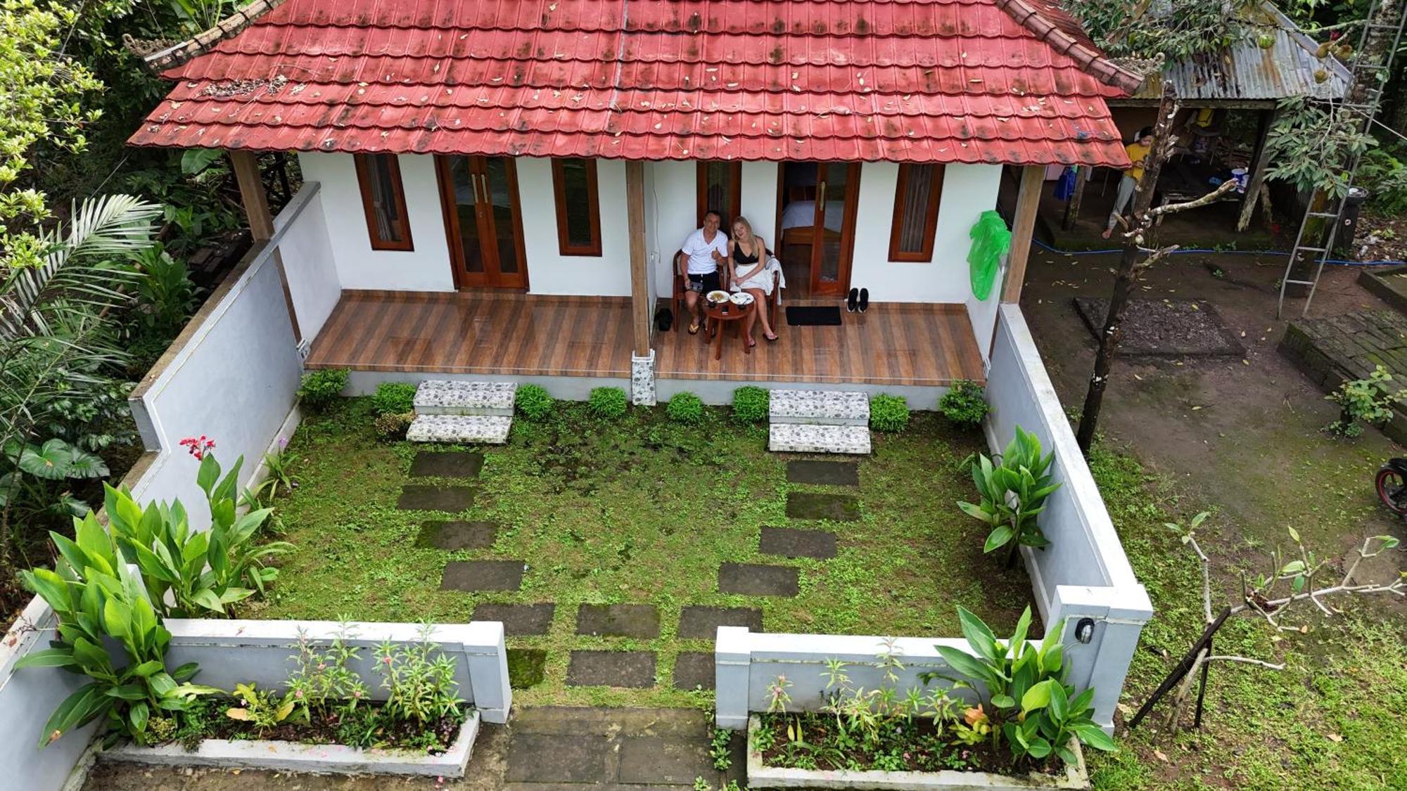 Jepun Homestay Lemukih 싱가라자 외부 사진